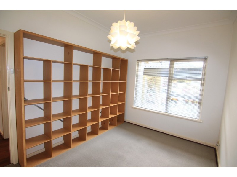 3/99 Armstrong Road, Wilson WA 6107