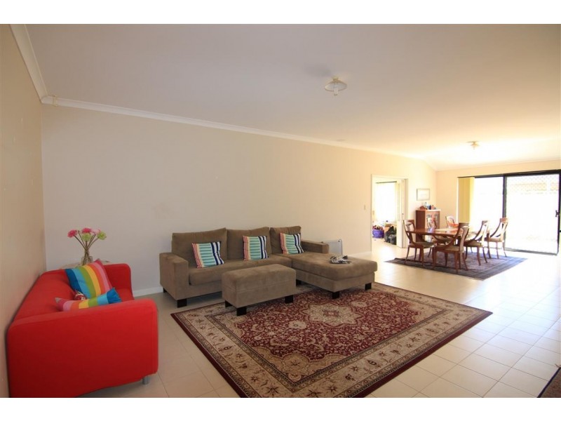 26 Hambly Crescent, Canning Vale WA 6155