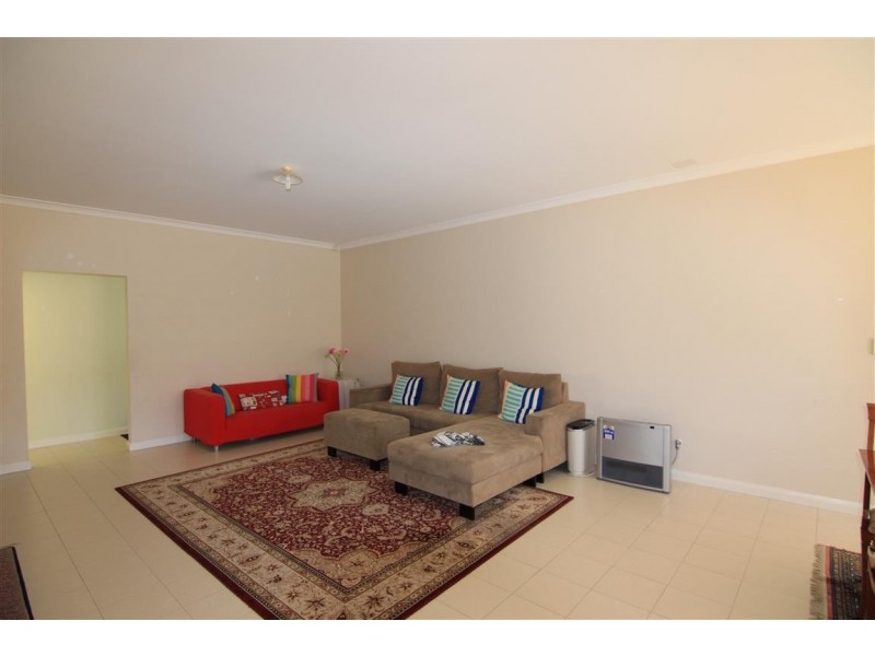 26 Hambly Crescent, Canning Vale WA 6155