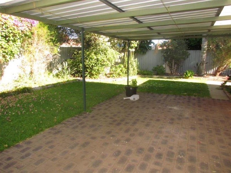12b Bernera Drive, Willetton WA 6155