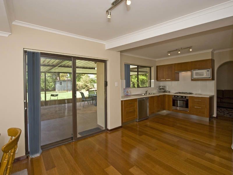 23 Zenith Street, Shelley WA 6148