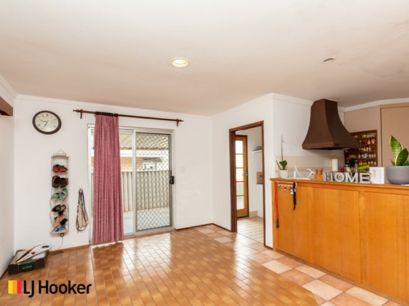 25 Claygate Road, Hamilton Hill WA 6163