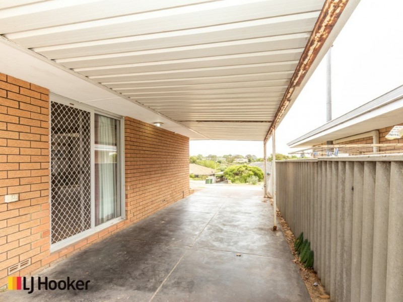 25 Claygate Road, Hamilton Hill WA 6163