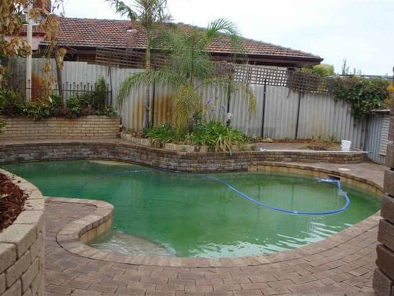 6 Back Close, Bull Creek WA 6149