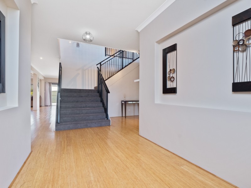 11 Kaliman Bend, Harrisdale WA 6112