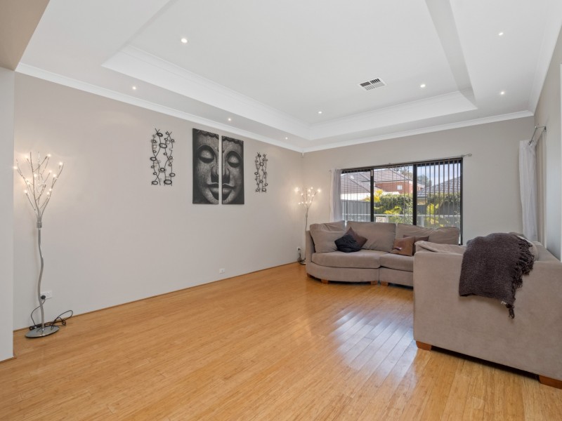 11 Kaliman Bend, Harrisdale WA 6112