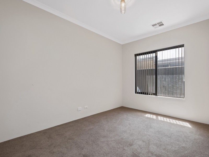 11 Kaliman Bend, Harrisdale WA 6112