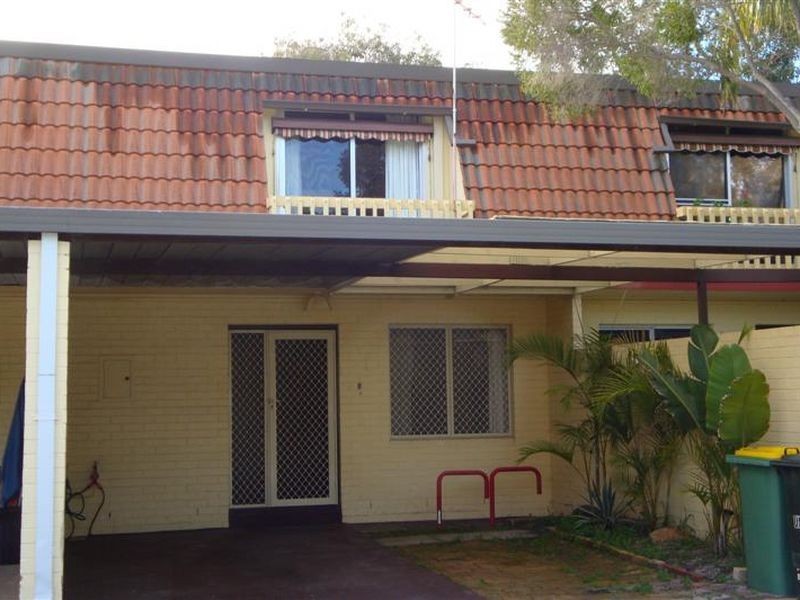 8/19 Freesia Way, Willetton WA 6155