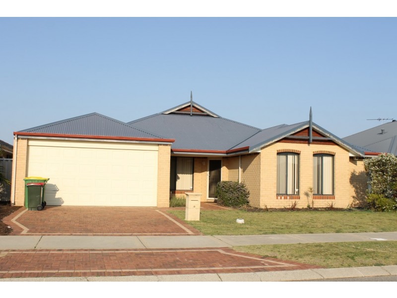 18 Kumarina Drive, Secret Harbour WA 6173