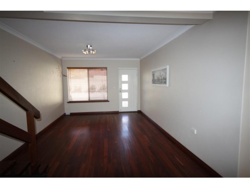 7/36 Hazel Street, Como WA 6152
