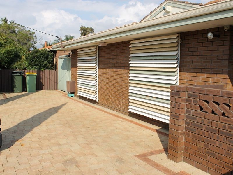 62 Ropele Drive, Parkwood WA 6147