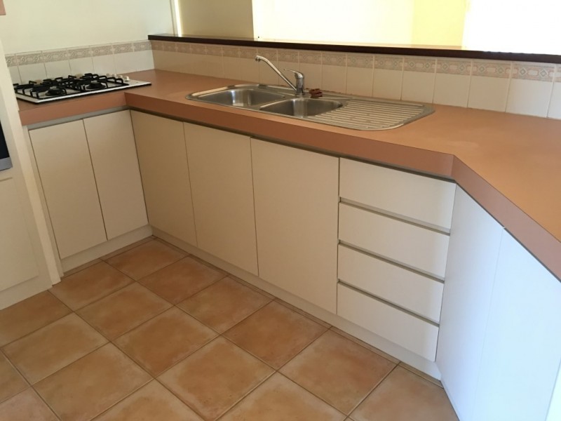 4 Barcroft Court, Atwell WA 6164