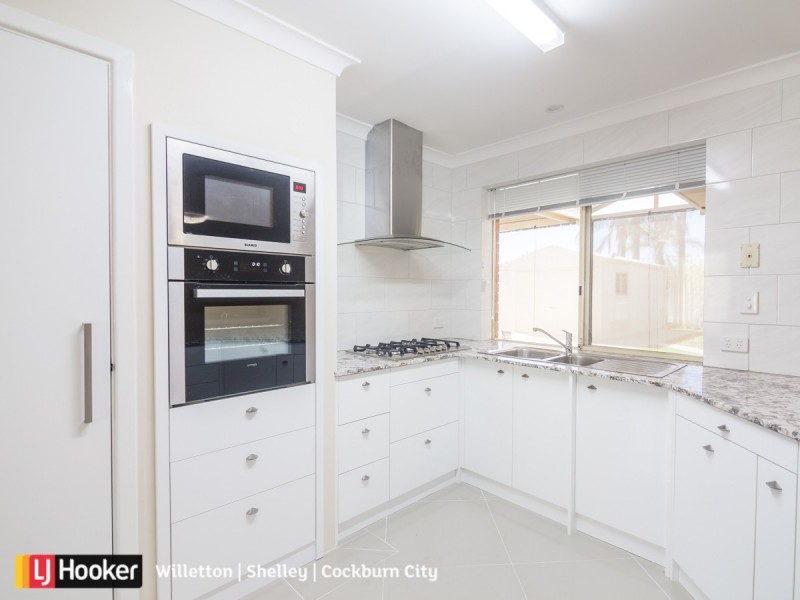 55 Ningaloo Way, Thornlie WA 6108