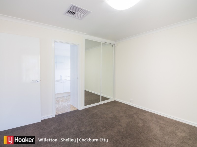 55 Ningaloo Way, Thornlie WA 6108