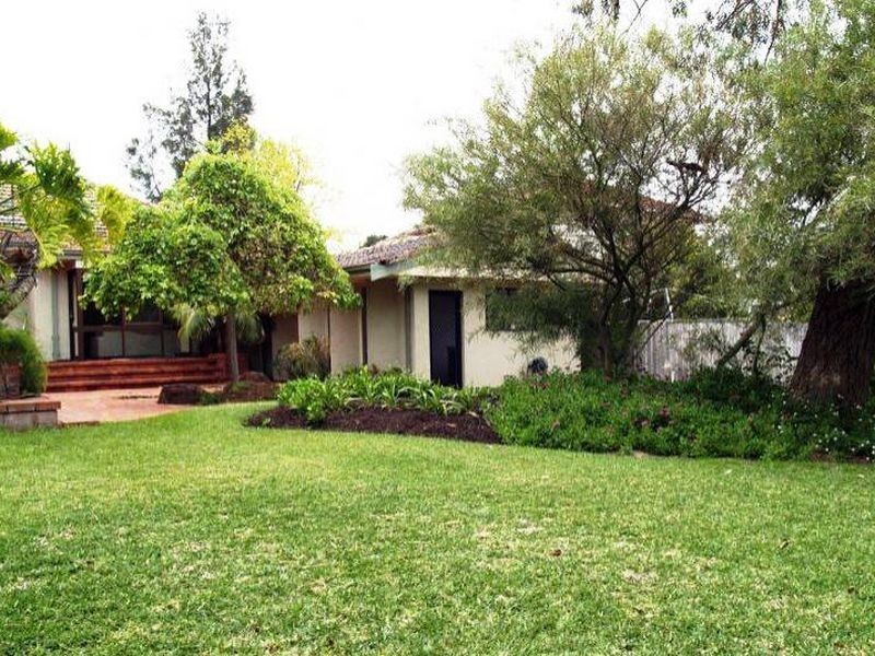 97 Circe Circle, Dalkeith WA 6009