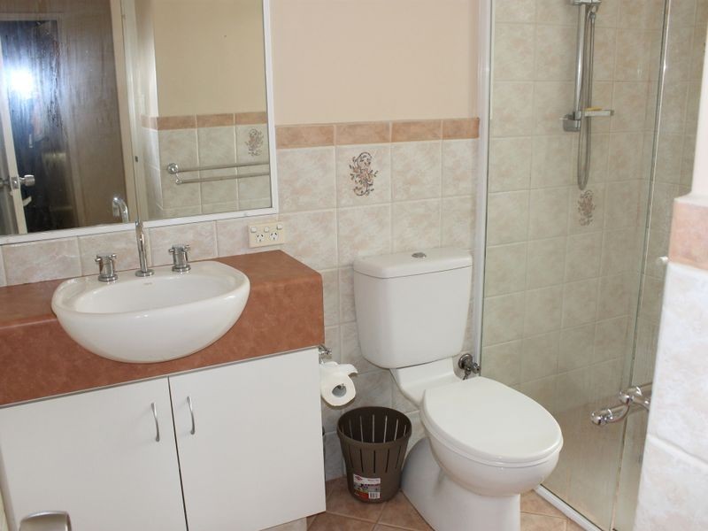 3/5 Dewey Street, Shelley WA 6148