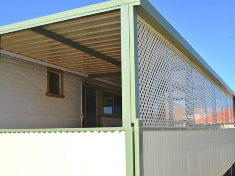 5 Kemmish Crescent, Melville WA 6156