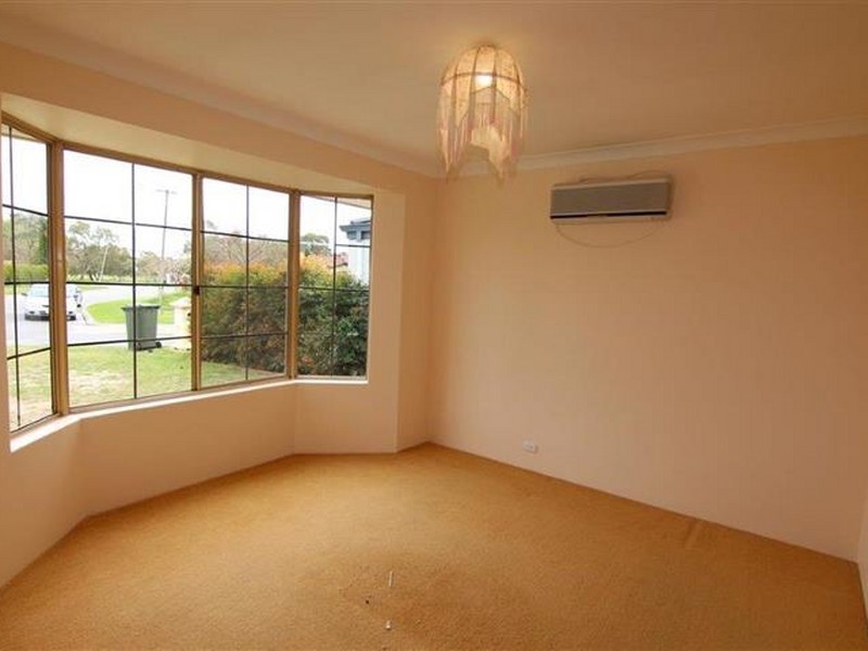7 Carnac Close, Riverton WA 6148
