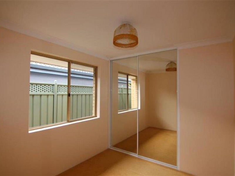 7 Carnac Close, Riverton WA 6148