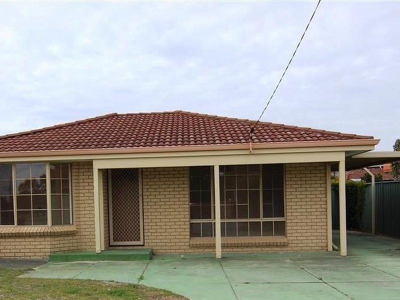 7 Carnac Close, Riverton WA 6148