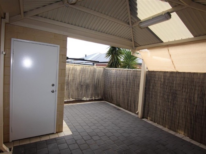 7a Findon Crescent, Westminster WA 6061