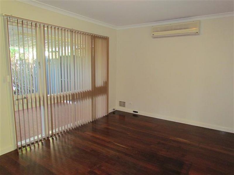 5 Munden Place, Kelmscott WA 6111