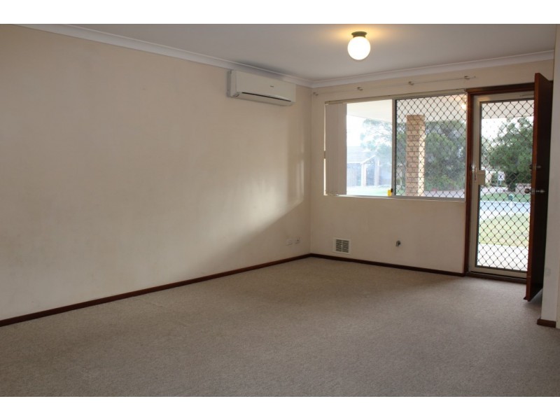 42A Woodmore Road, Langford WA 6147