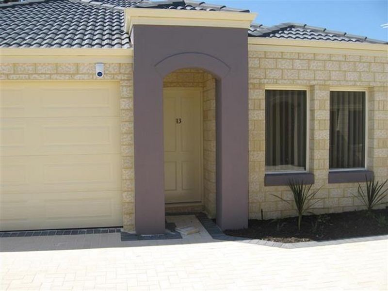 13/36 Fifth Road, Armadale WA 6112