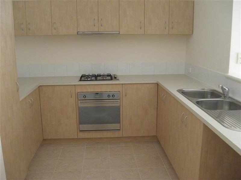 13/36 Fifth Road, Armadale WA 6112