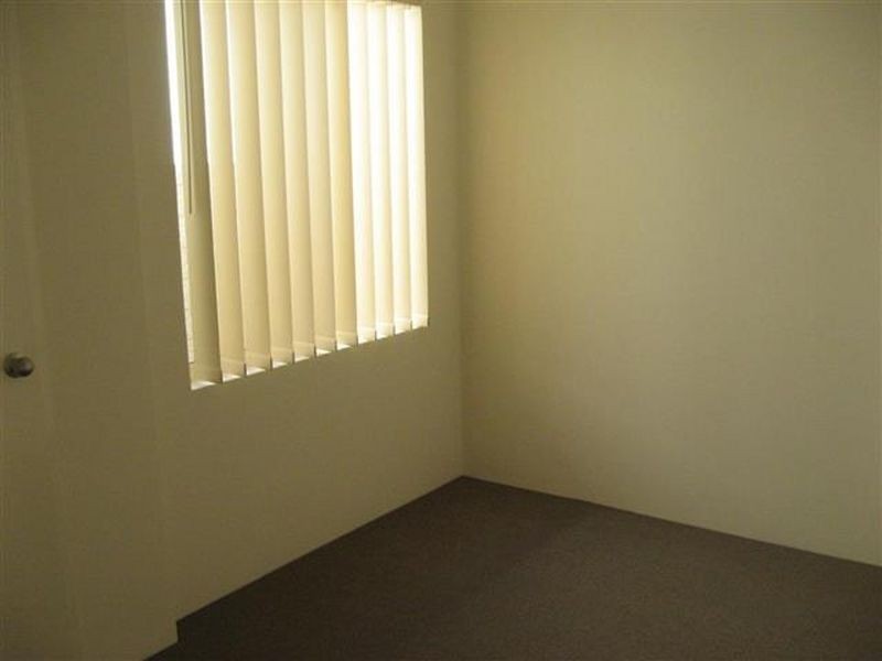 13/36 Fifth Road, Armadale WA 6112