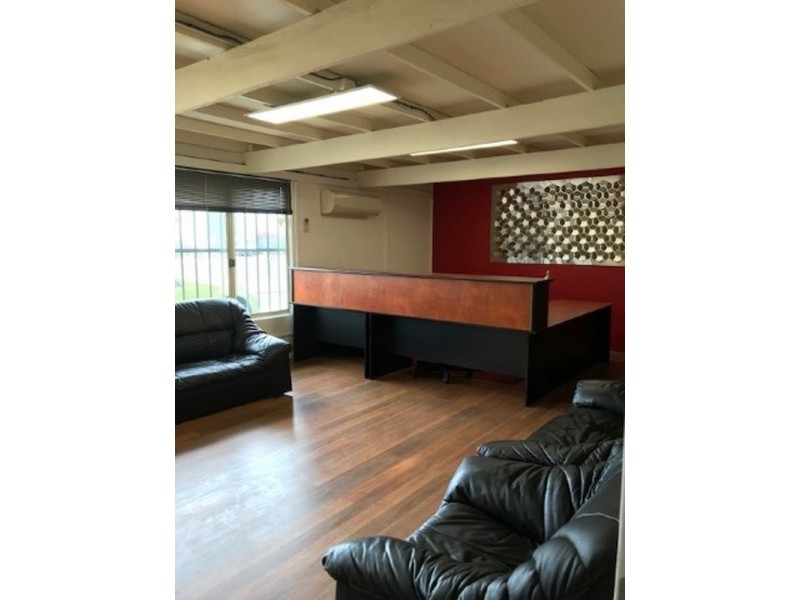 32 Chisolm Crescent, Kewdale WA 6105