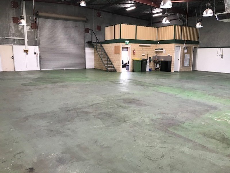 32 Chisolm Crescent, Kewdale WA 6105