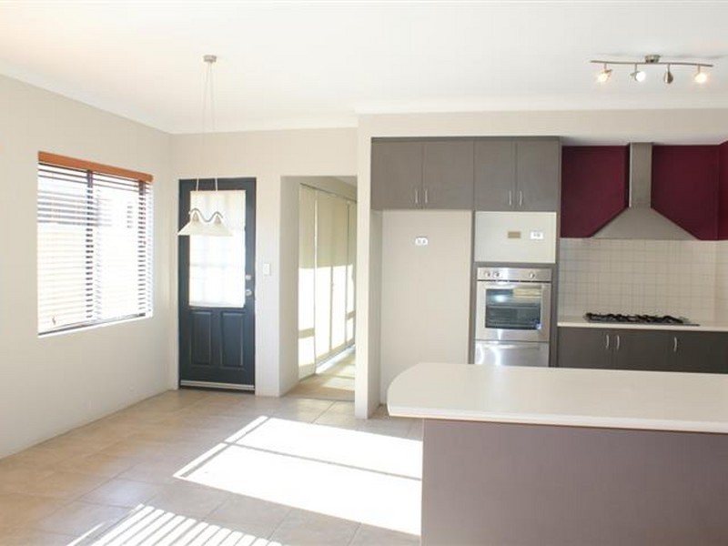 13 Friarbird Terrace, Beeliar WA 6164