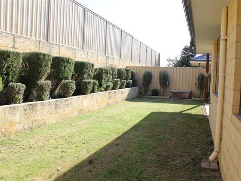 13 Friarbird Terrace, Beeliar WA 6164