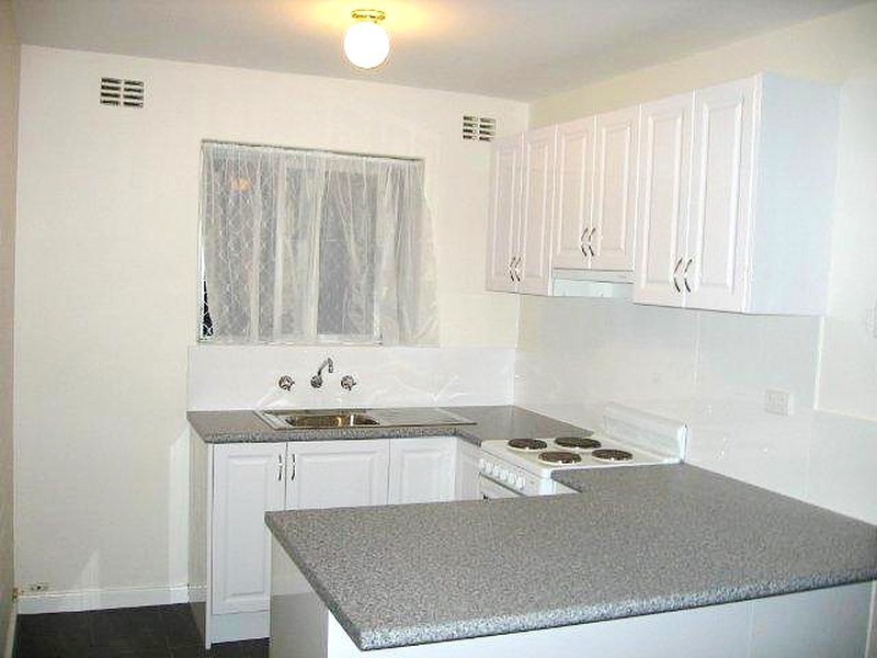 Unit 4/13 Grant Place, Bentley WA 6102