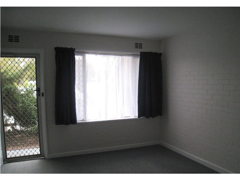 Unit 4/13 Grant Place, Bentley WA 6102