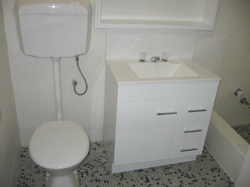 Unit 4/13 Grant Place, Bentley WA 6102