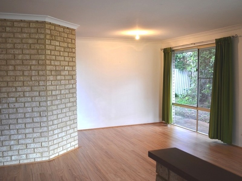 16b Brooksby Street, Melville WA 6156