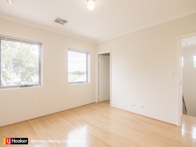 1/9 Surrey Road, Wilson WA 6107