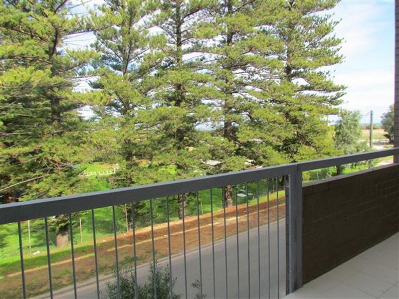 33/59 Breaksea Drive, North Coogee WA 6163