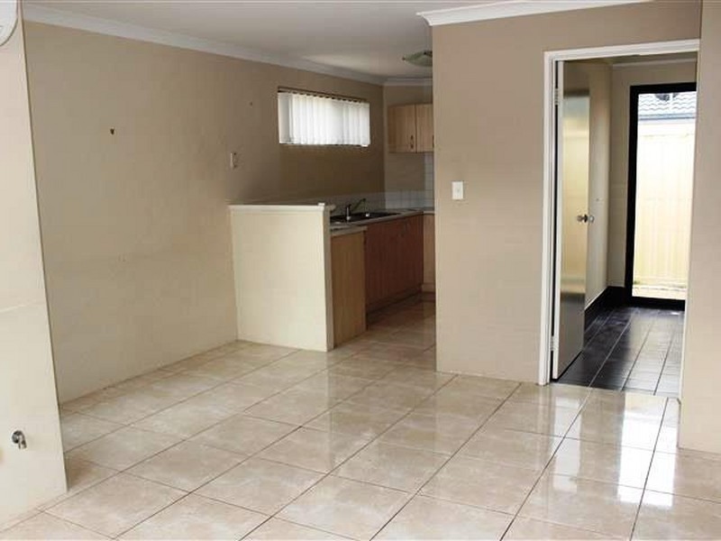 5a Elstead Way, Balga WA 6061