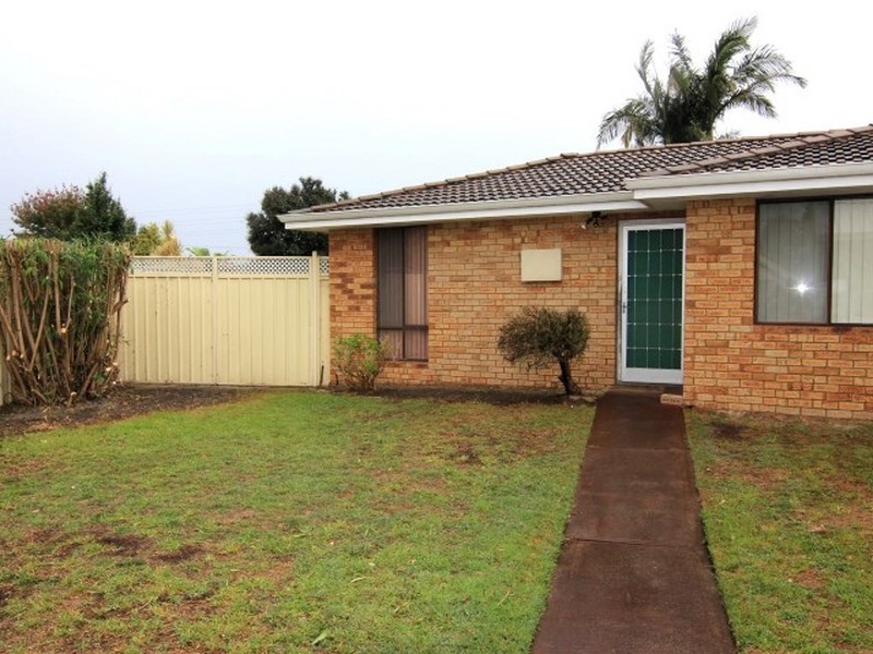 22b Hatcher Way, Parkwood WA 6147