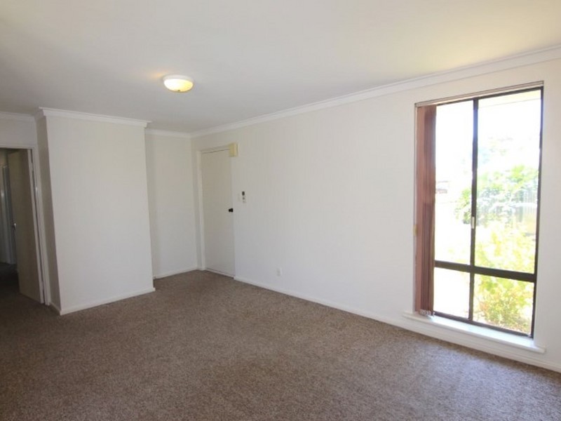 22b Hatcher Way, Parkwood WA 6147