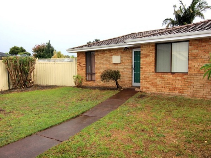 22b Hatcher Way, Parkwood WA 6147