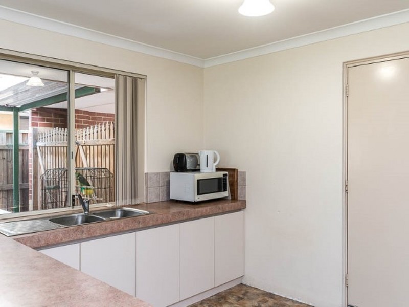2 Steppe Court, Canning Vale WA 6155