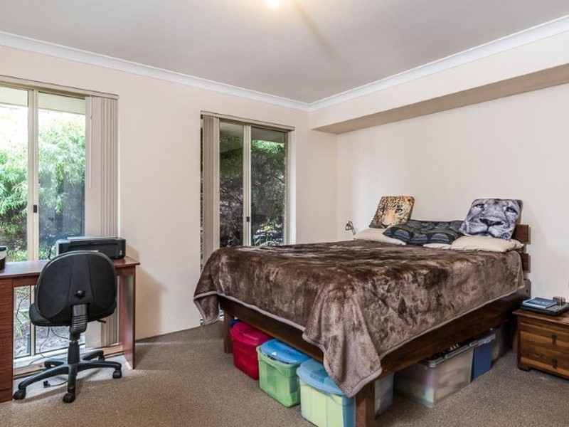 2 Steppe Court, Canning Vale WA 6155