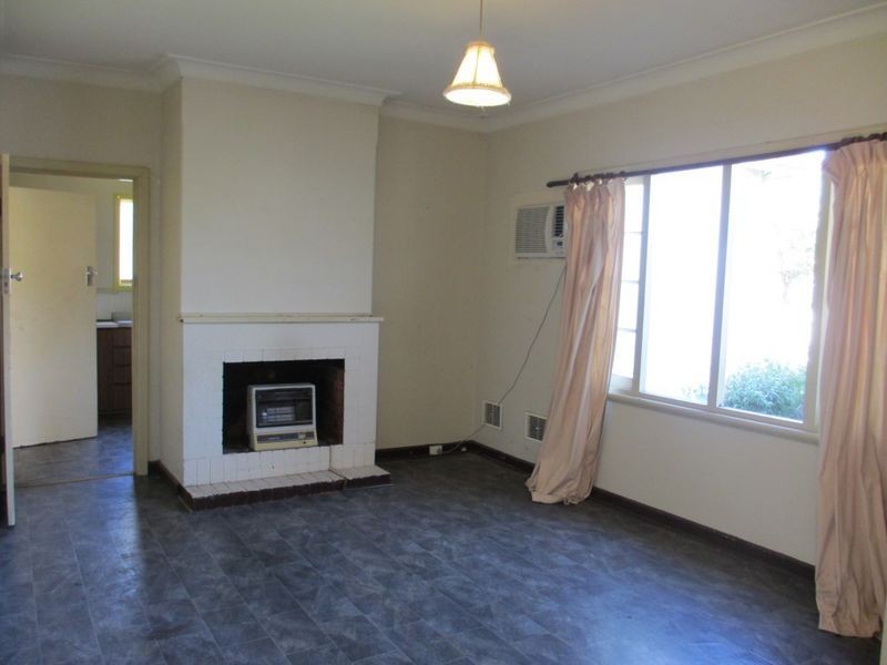 98 Archibald Street, Willagee WA 6156