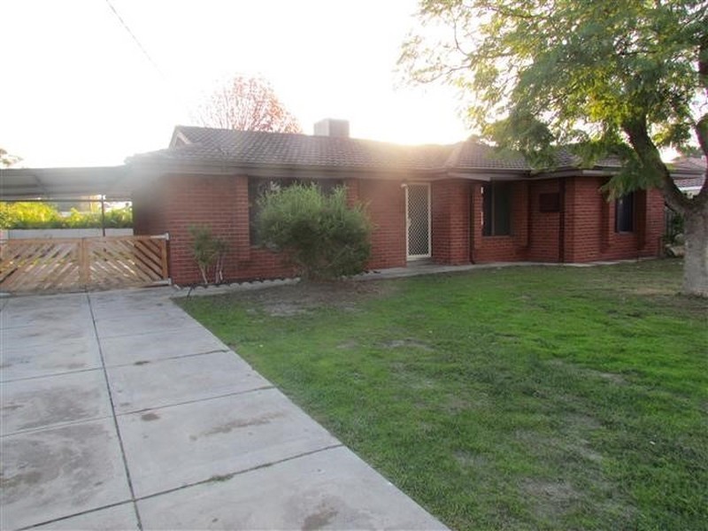 8 Azara Place, Parkwood WA 6147