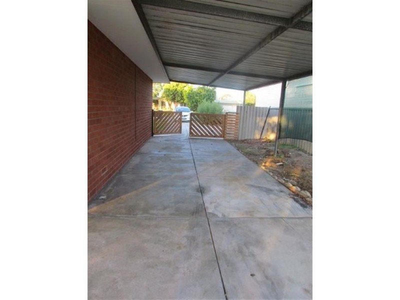 8 Azara Place, Parkwood WA 6147