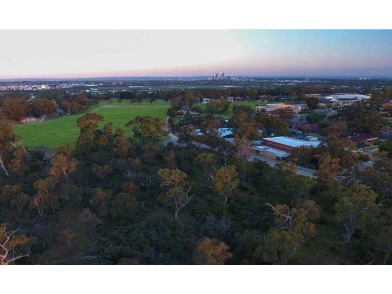 127A Cobb Street, Wembley Downs WA 6019